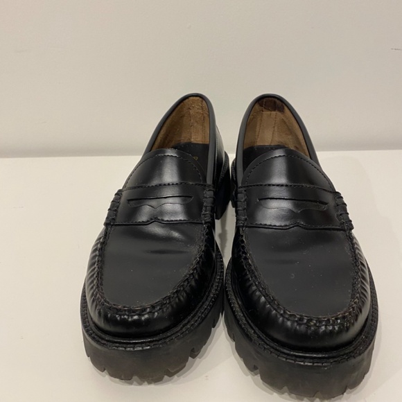 G.H. Bass Whitney Super Lug Black Loafer - Picture 7 of 11